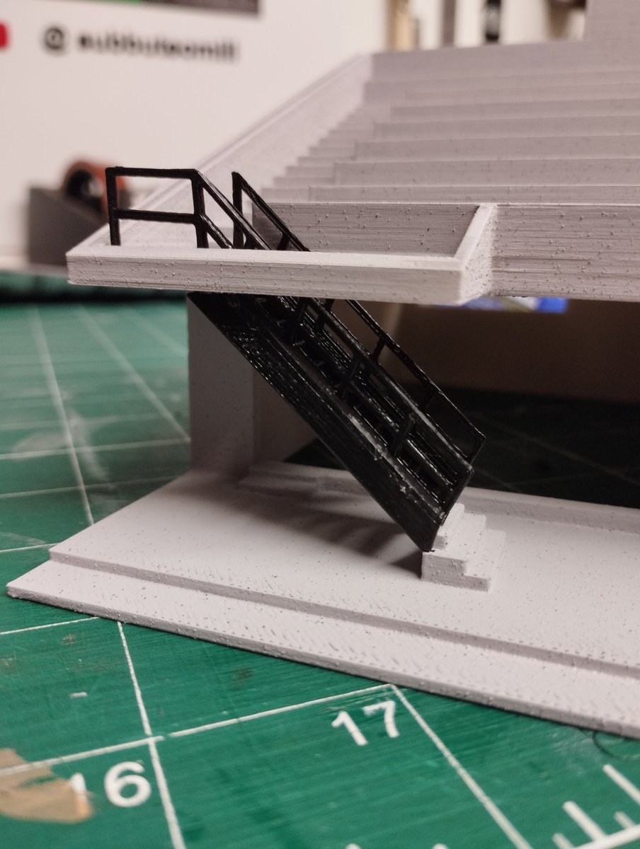 SubbuteoMill's tweet photo. Stairway to Heaven. @fairydeanrovers #galashiels #galafairydean #Subbuteo #subbuteostadium https://t.co/c6sZRLhC0t