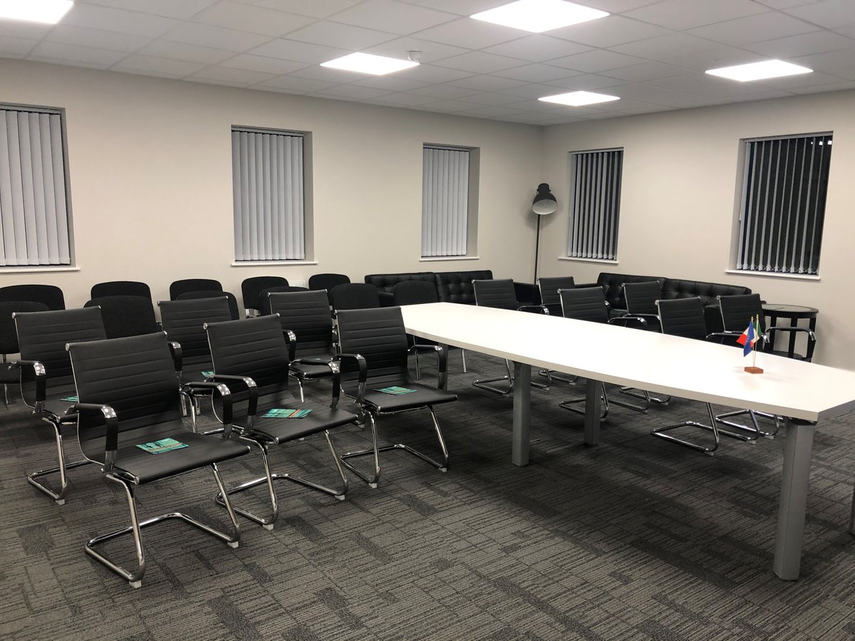 Northside4Biz's tweet photo. Looking for a stylish, high-tech meeting room in Cork?

Our meeting room is the perfect space on the northside of Cork City for board meetings, office rental and more, ideally located just a short 5-minute drive from the city centre.

For more information call us on 021 421143. https://t.co/o1eZJTxcEf