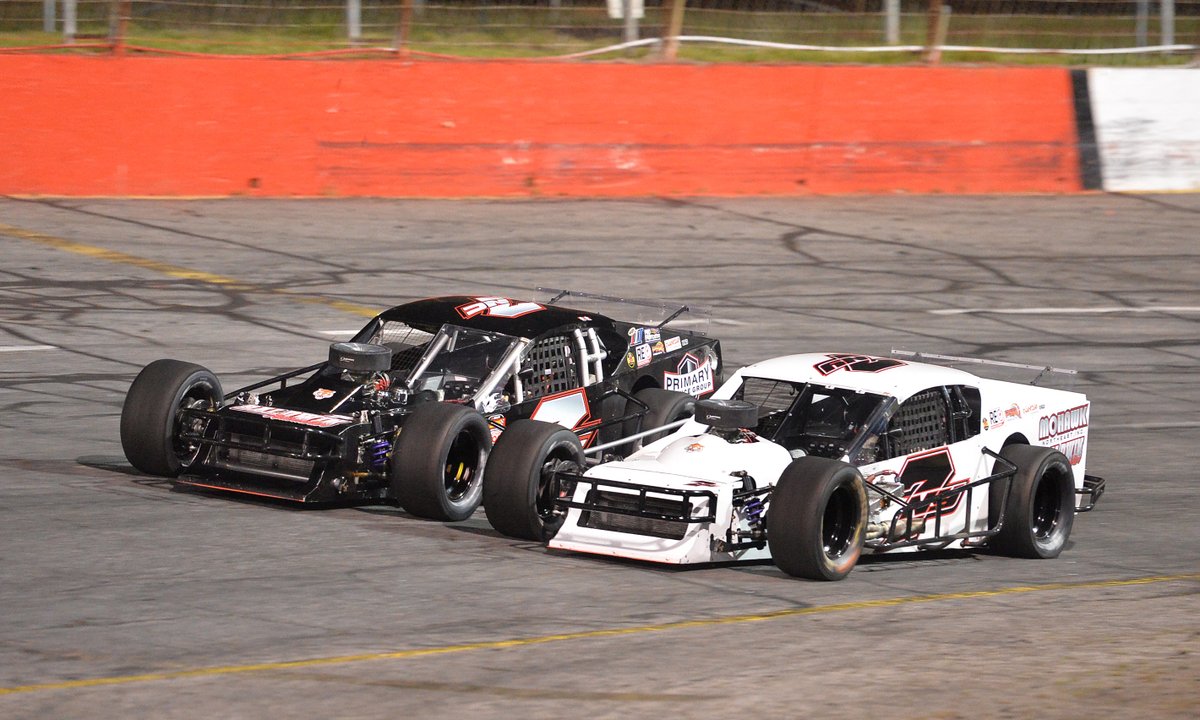 Brother vs brother. We do it as a family. 🏁 Coming up, Jack & Luke both do battle for six nights of 602 Modified racing between Auburndale & @newsmyrnaspdwy between February 8-14. 📸 Phil Caval