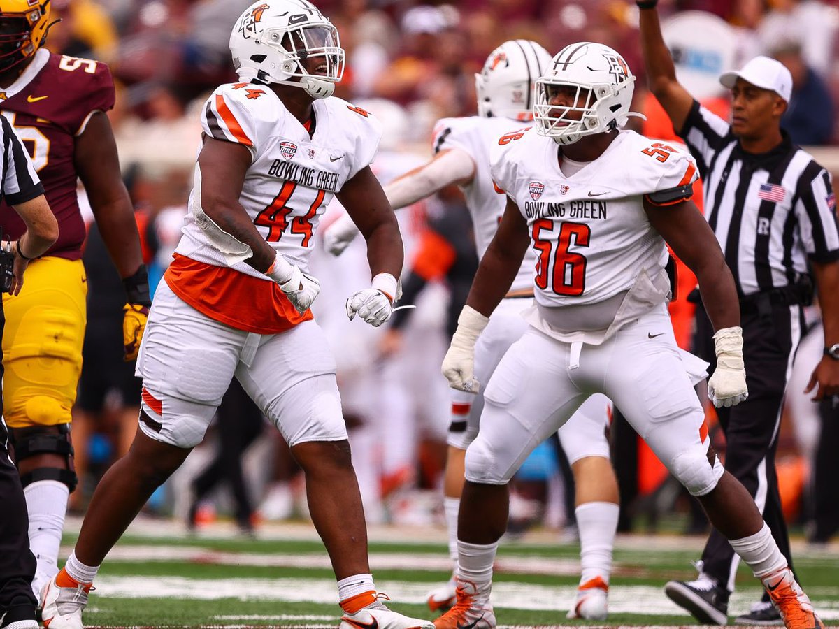 Blessed to receive an offer from bowling green university 🤎🧡#AGTG