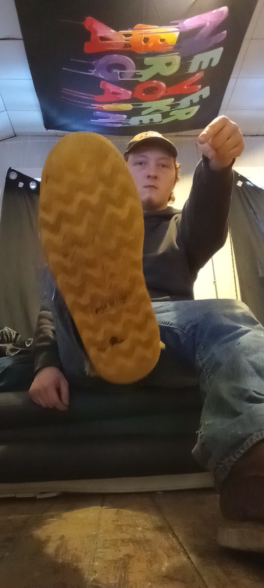 MasterD2003's tweet photo. Need these muddy boots licked spotless... #findom #cashmaster #footslave #moneyslave @MASTER_UPDATES @CashMasterRTs https://t.co/1DJHYaUUbK
