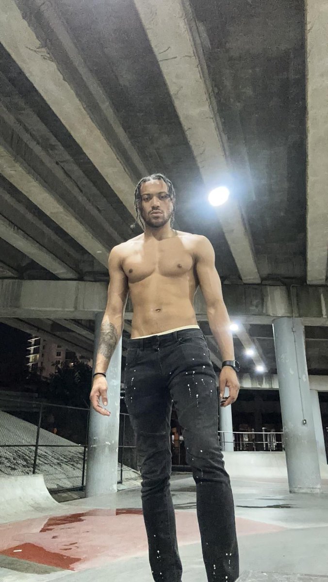 MariLani_'s tweet image. . 🤝 Embrace the power of collaboration! Musicians, artists, creators—this thread is your canvas. Drop your links, connect with like-minded individuals, and let&apos;s create something extraordinary together! 🎨🔗 #CollaborativeThread #CreativeCanvas