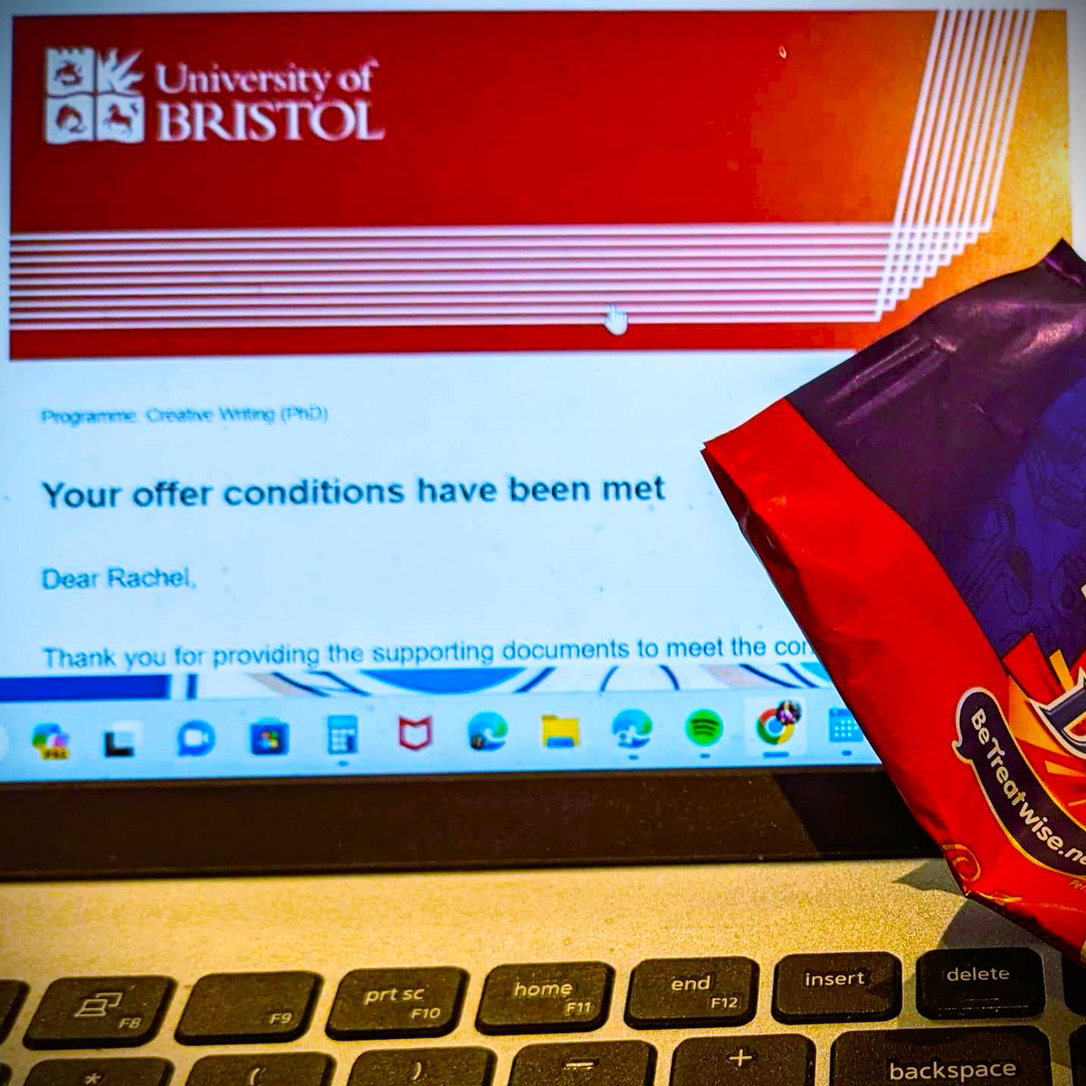 Rachel Hamilton tweet media