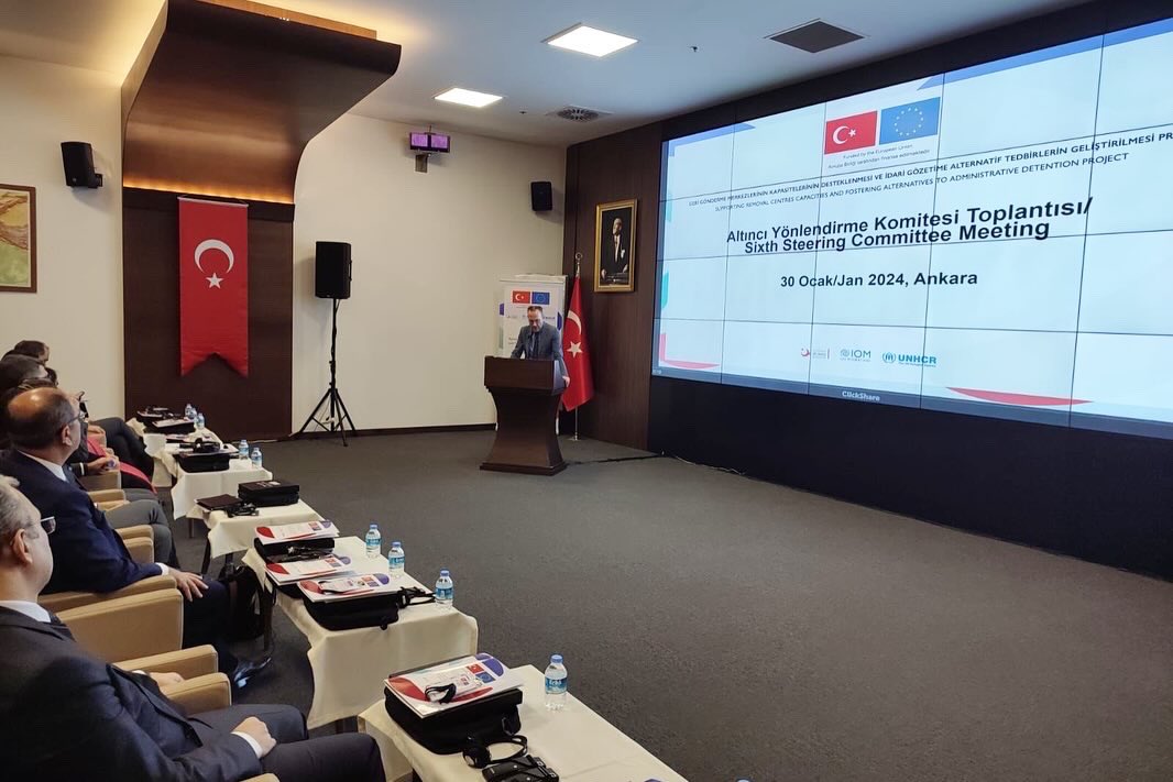 EUDelegationTur's tweet photo. The closing ceremony of the EU funded “Supporting Removal Centres' Capacities and Fostering Alternatives to Administrative Detention Project” which is jointly implemented by the @UNmigration &amp; @Refugees and @Gocidaresi is the main beneficiary was held today. https://t.co/l6FfJtFP7z