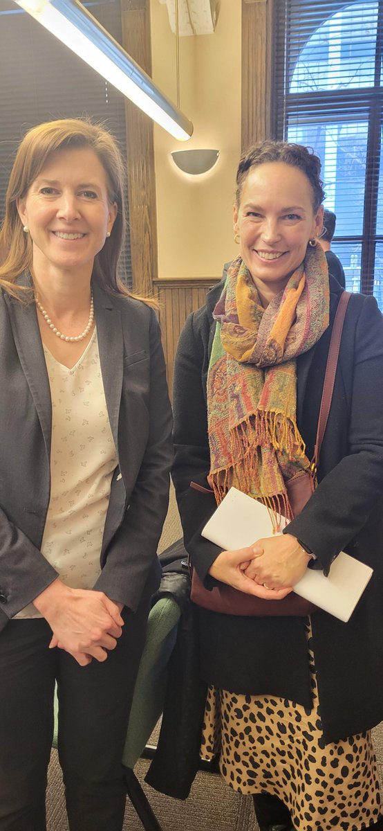 Director of Storytelling Lisa Mackay at the Gov Nonprofit Roundtable. As a Director of the Nonprofit Vote, Lisa and other members of the nonprofit community spoke with Minister Fir and DM Capstick about the challenges facing the sector.  <a href="/CCVO/">CCVO</a>  <a href="/AlbertaCulture/">Alberta Arts, Culture and Status of Women</a> <a href="/calgarycvo/">CCVO</a>