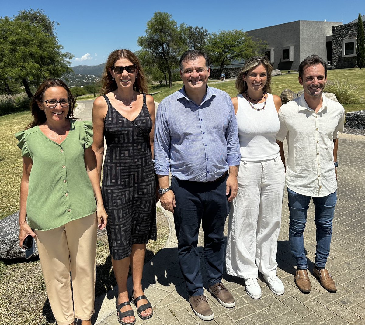 DarioCapitani's tweet photo. 📍En Mendiolaza junto a @arning_adela, intendente y @AleJavMedrano, secretario de gobierno.
La ciudad cuenta con un gran potencial natural y gastronómico que se puede fortalecer con mejoras en la conectividad, e inversiones privadas para impulsar el turismo local. 🌟 https://t.co/JsNlqdvrxD