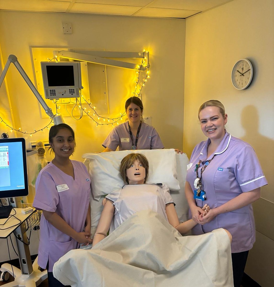 RachelCPDM's tweet photo. Super morning of simulation filming for an exciting recruitment project #oscarnomimationpending https://t.co/zeH8Oy2yJP