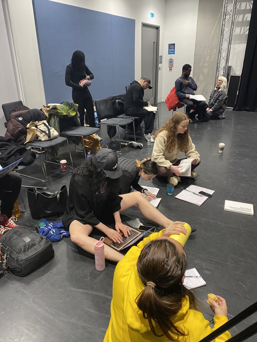 Rachel Rimmer-Piekarczyk (she/her) (@drrachelrp) on Twitter photo Great to present alongside Lisa Kendall this morning and enable valuable knowledge exchange between <a href="/PerformanceMST/">MST Performance</a> students at <a href="/ManMetUni/">Manchester Metropolitan Uni</a> and MA Choreography students at <a href="/leedsbeckett/">Leeds Beckett</a> Thinking about articulating contemporary performance practices <a href="/McrSchArt_PRG/">Performance Research Group</a> <a href="/LBUArtsResearch/">LARC</a> Great to present alongside Lisa Kendall this morning and enable valuable knowledge exchange between <a href="/PerformanceMST/">MST Performance</a> students at <a href="/ManMetUni/">Manchester Metropolitan Uni</a> and MA Choreography students at <a href="/leedsbeckett/">Leeds Beckett</a> Thinking about articulating contemporary performance practices <a href="/McrSchArt_PRG/">Performance Research Group</a> <a href="/LBUArtsResearch/">LARC</a>