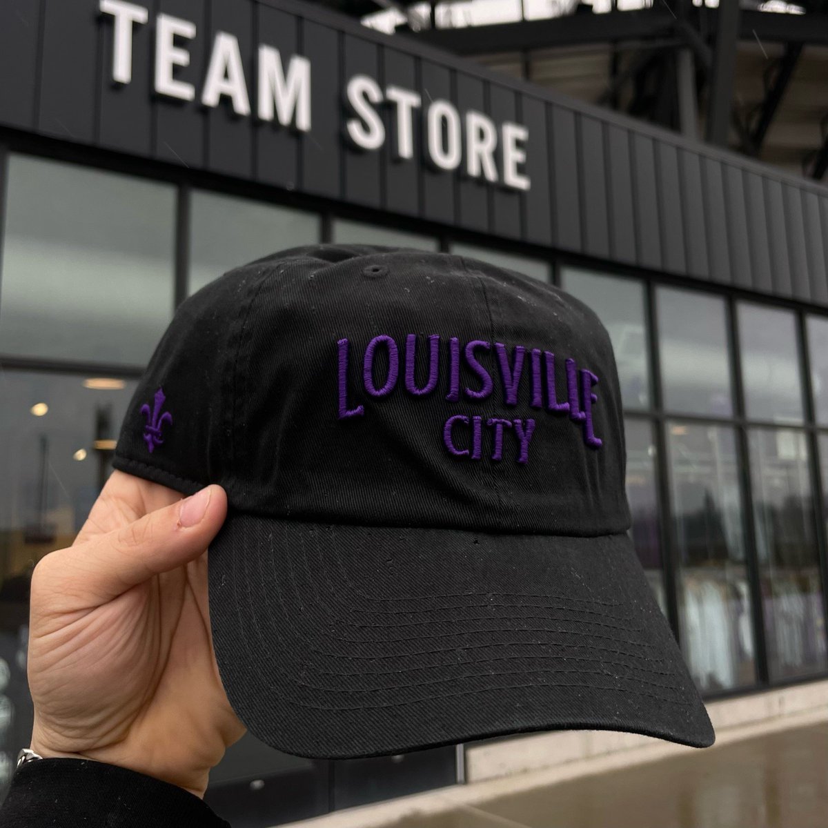 Team Store tweet media