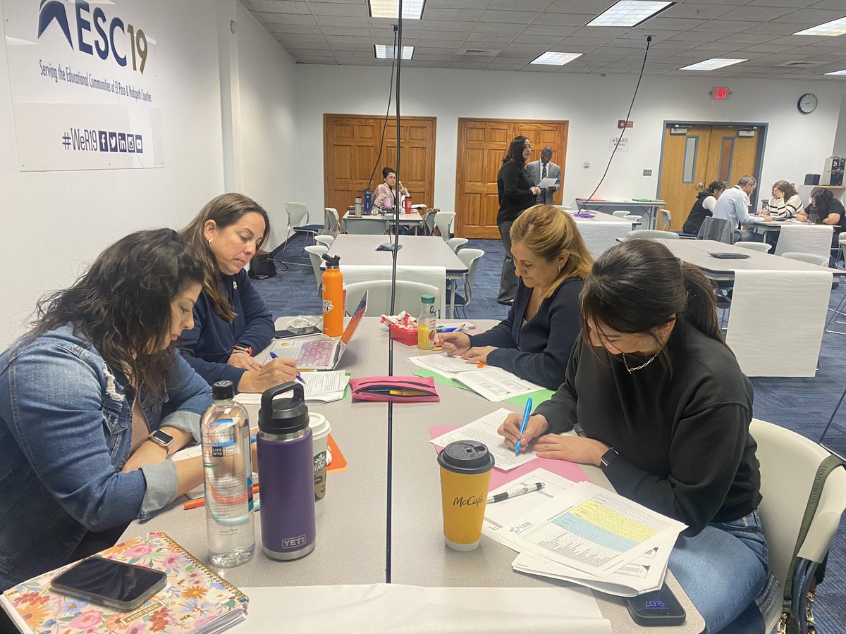 RAndersonR19's tweet photo. Incredible leaders are engaged in developing campus leaders and teachers to provide students with the highest quality learning opportunities! @CanutilloISD @FabensISD @DRValdez99 #LeadingTheLearning @ESCRegion19 @RoxanneHackney @AllenHaynes_AP https://t.co/JLNqvSBhNn