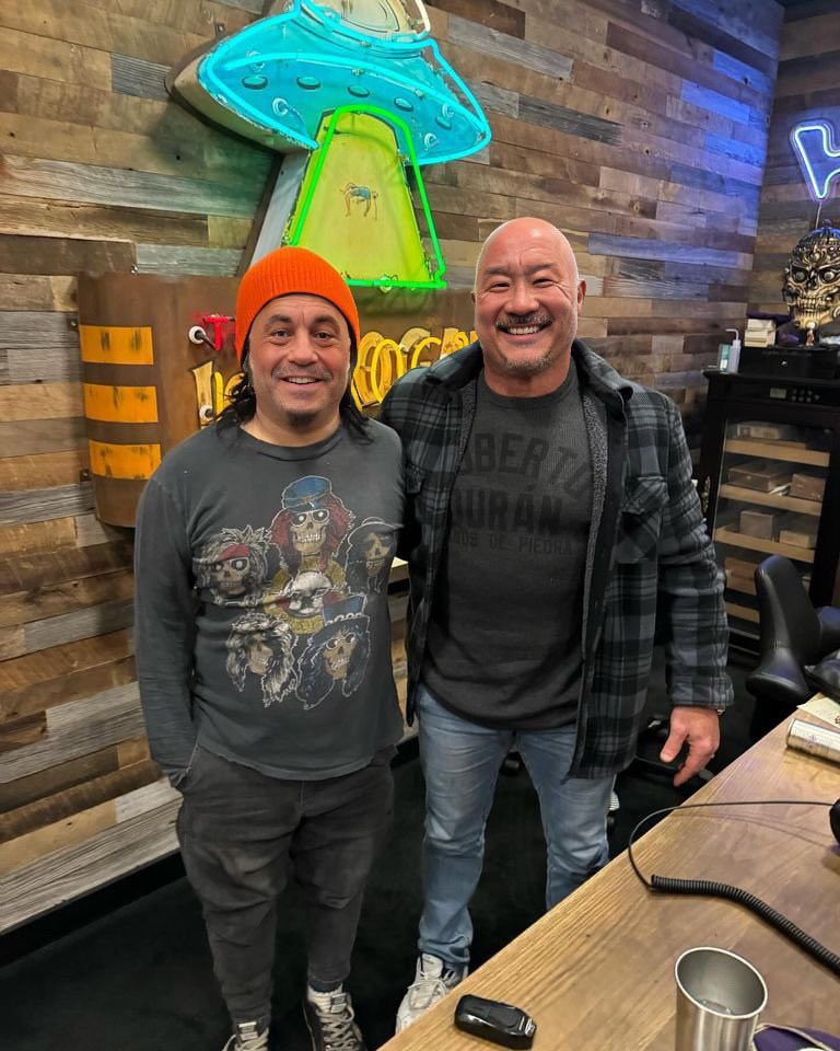 FinalXNotices's tweet photo. “Don’t worry sweetheart Joe Lee and Bobby Rogan aren’t real they can’t hurt you”

Joe Lee &amp; Bobby Rogan: https://t.co/57rm0QMVHJ