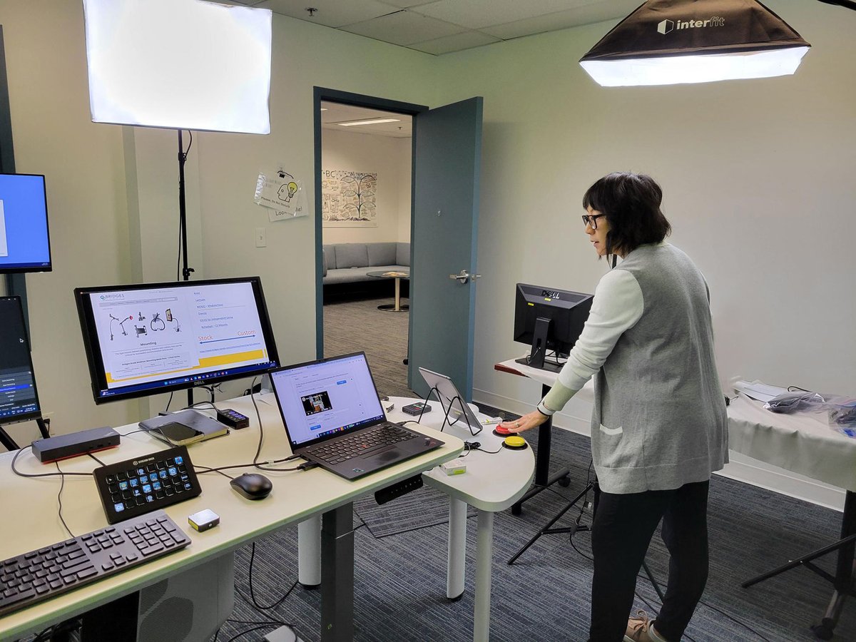 set_bc's tweet photo. Recently, our #OccupationalTherapist Pearl hosted a #LunchAndLearn online workshop on switches & their interfaces. She demoed a variety of connections under a close-up camera view.
#AssistiveTechnology #SwitchInterface #AssistiveSwitch #BuildingCapacity #SupportingStudents https://t.co/JRwrAMLyTg