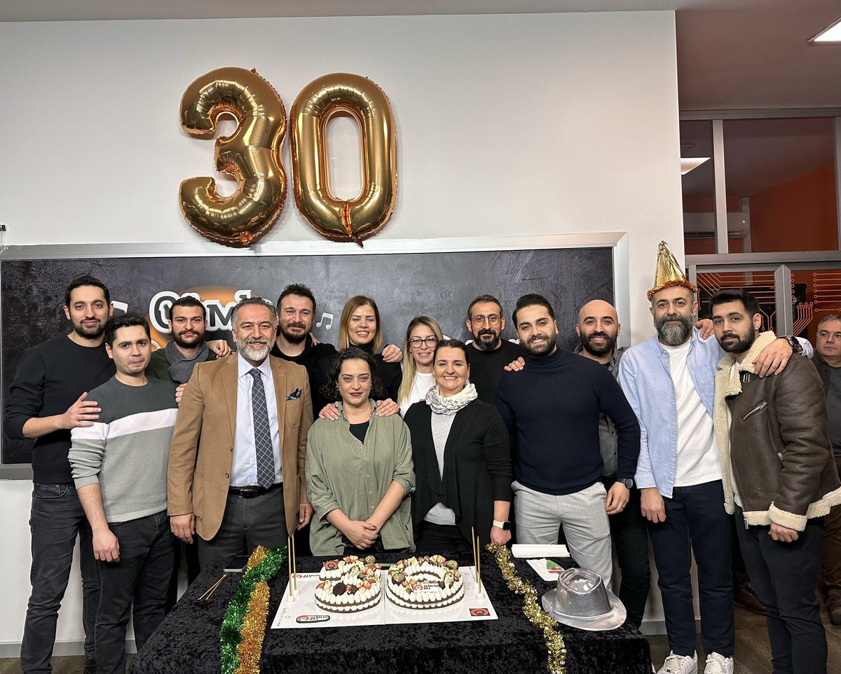 Alem FM 30 Yaşında! 🎉🎂🎉 #alemfm #alemfm30yaşında #radyo