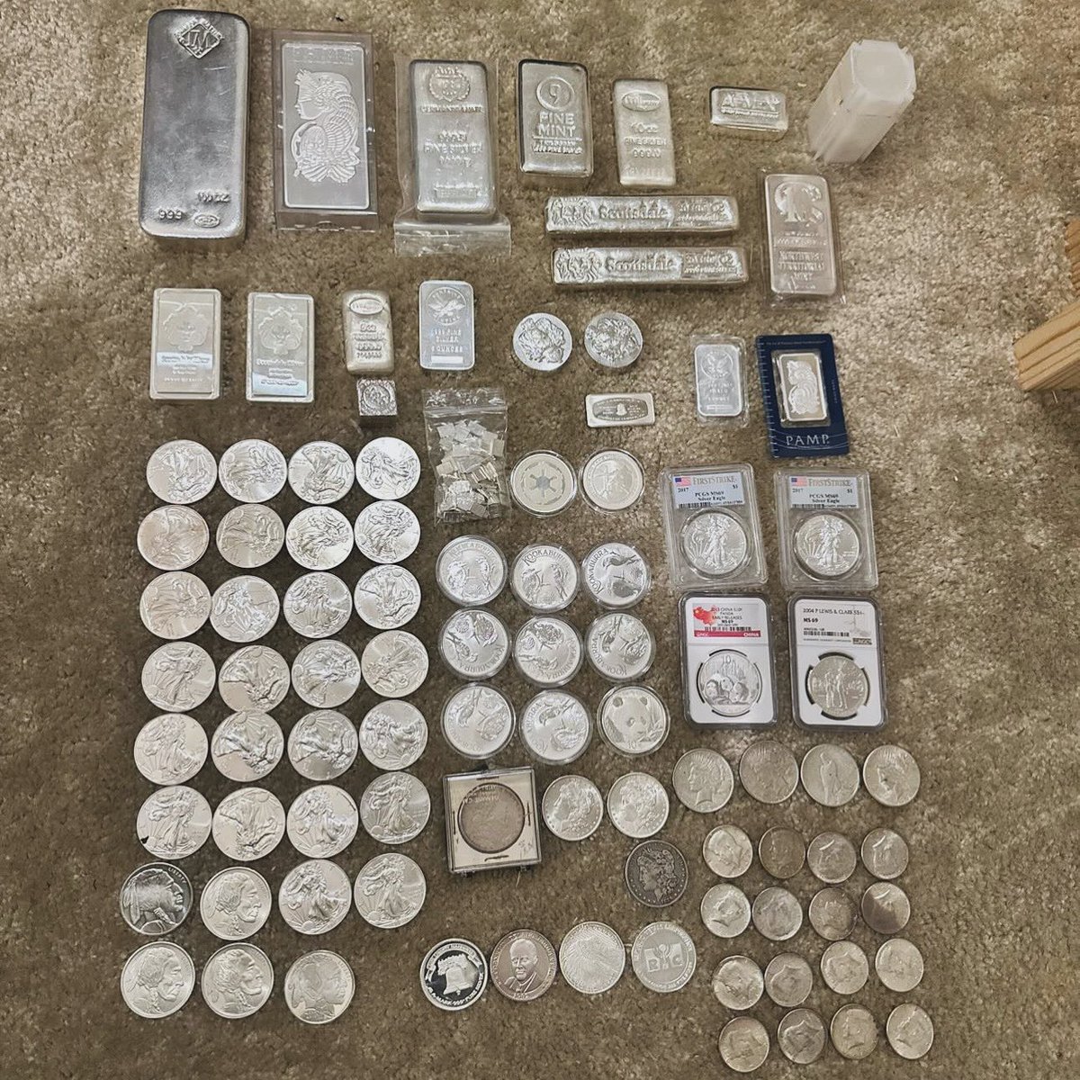 BullionBrother's tweet image. #stackoftheday courtesy of @BrMuphy 

He’s 1.5 years in and going strong! One ounce at a time this how you build generational wealth! 

Send us a picture or video of your stack for a chance at a feature. We do shout outs or anonymous. All shapes and sizes we love to see them!