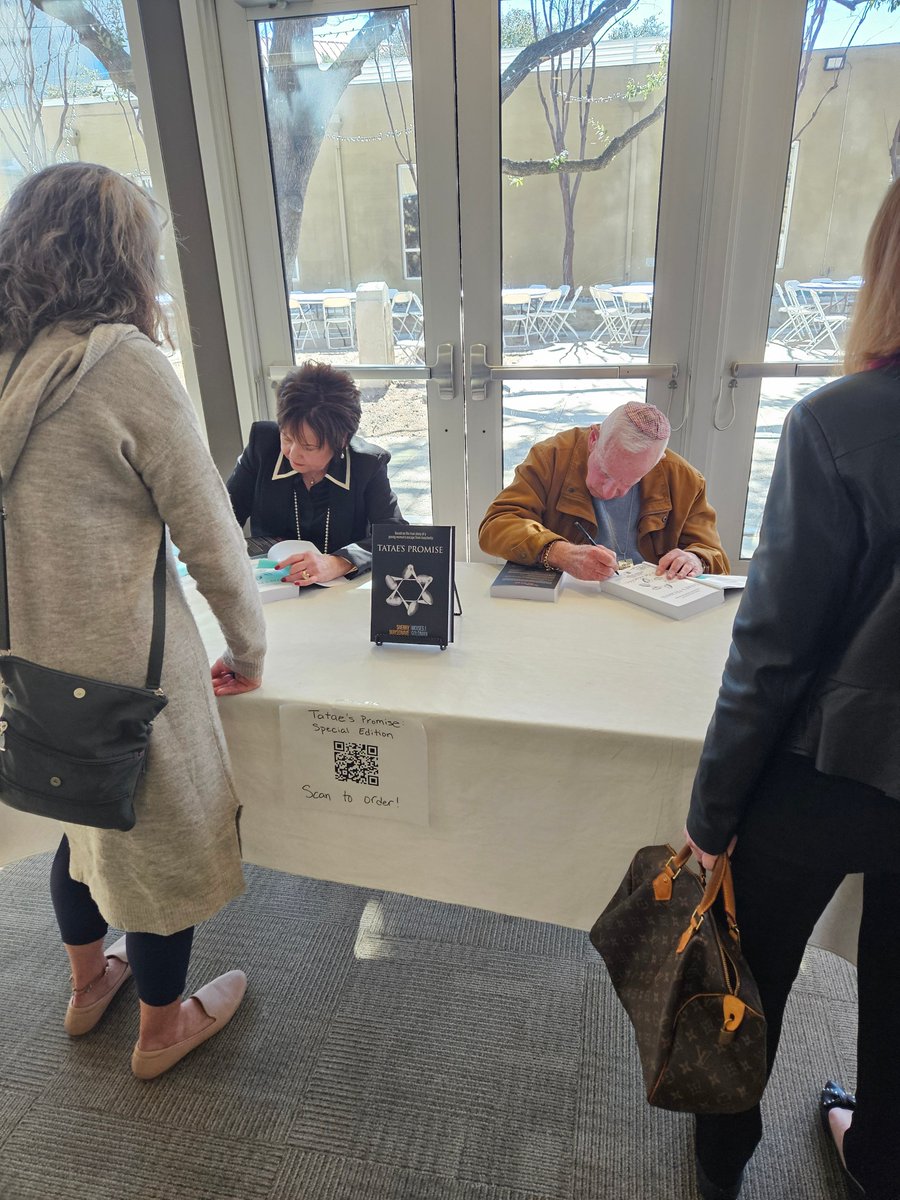 SherryMaysonave's tweet image. Fantastic book signing this past Sunday at Shalom Austin / Dell JCC. Moises Goldman and I signed so many copies of our book, "Tatae's Promise", that our wrists were sore. #DartFrogBooks