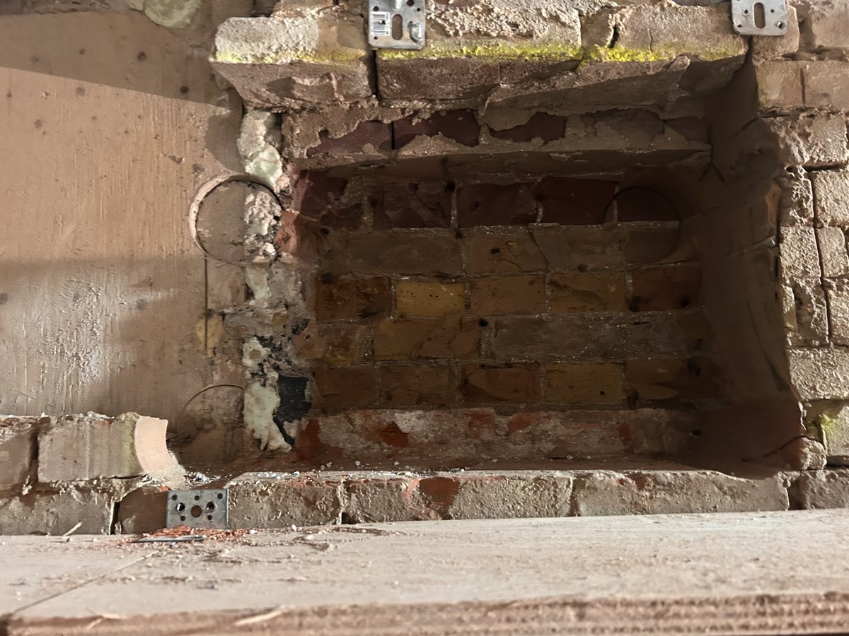 rschepbeton's tweet photo. OP de Rustenburgerstraat te Amsterdam komt de oplevering ook inzicht, nog even de koekoeks eraan maken https://t.co/h5APjIeFg8