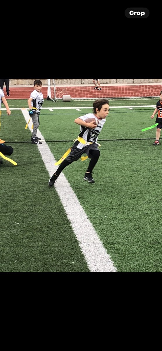 FLAGHMFF's tweet image. Some divisions reaching capacity. Register now at hmff.ca 
#getyourflagson
#hamont