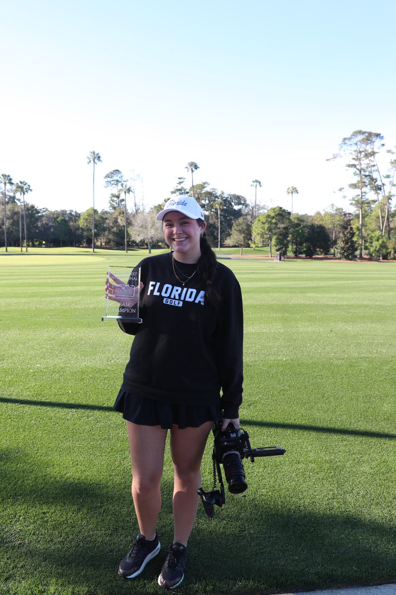 taylorashf_'s tweet photo. Back doing my favorite thing in one of my favorite places! The Florida Gators Men’s golf team took the win at the Sea Best Invitational (their seventh in a row!)

Love being able to support the gators this way 🐊🐊 #ufcjconline https://t.co/GttWlM3Pej