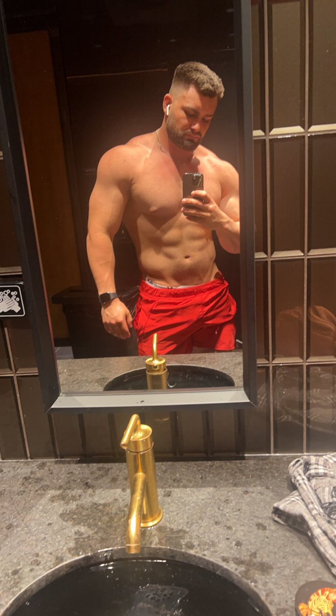 ZackDLift's tweet photo. https://t.co/dn2gYFlKfF