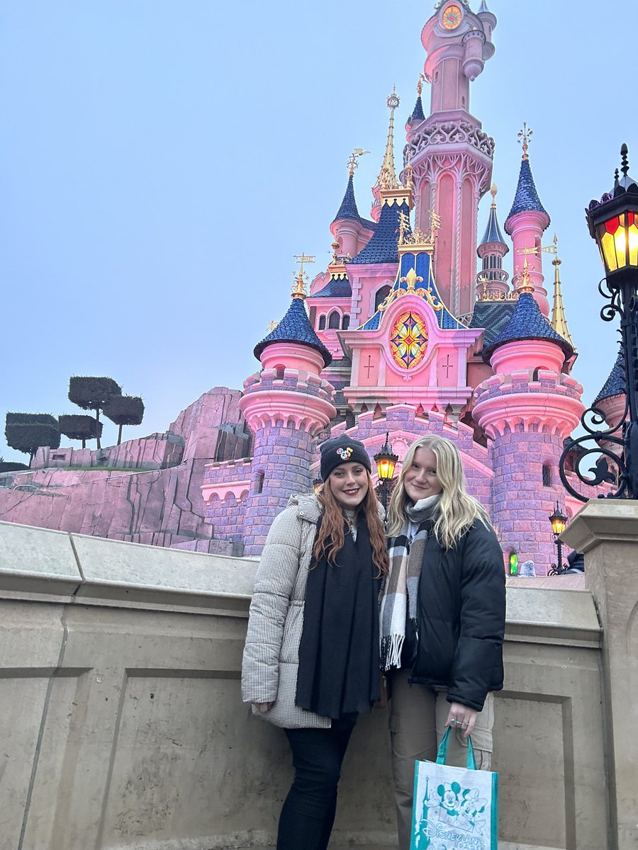 Lilly Webb tweet media