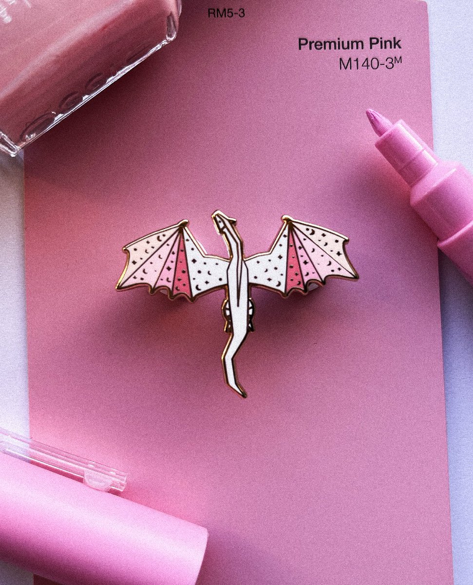 Swiftterlyy's tweet photo. 🌸 NEW Pink Dragon Pin 🌸⁠
⁠
My feed is full of dragons at the moment, loving it! I thought it was time to bring another origami dragon colour variant to the family and I chose pink! They will be ready to go to their new homes tomorrow when they are added onto my shops 🙌🌸 https://t.co/v9m7lZziwK