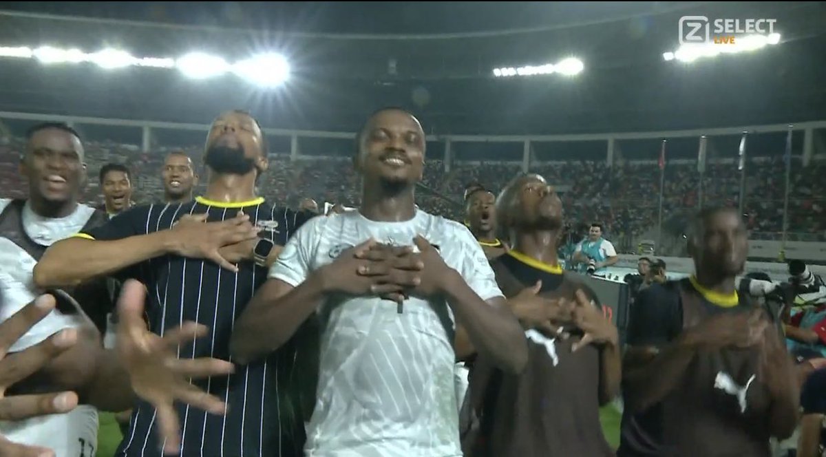 The Ronaldo celebration on Morocco’s head is insane LMAOOOO