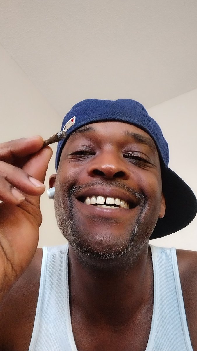 LARRYIRBY tweet media