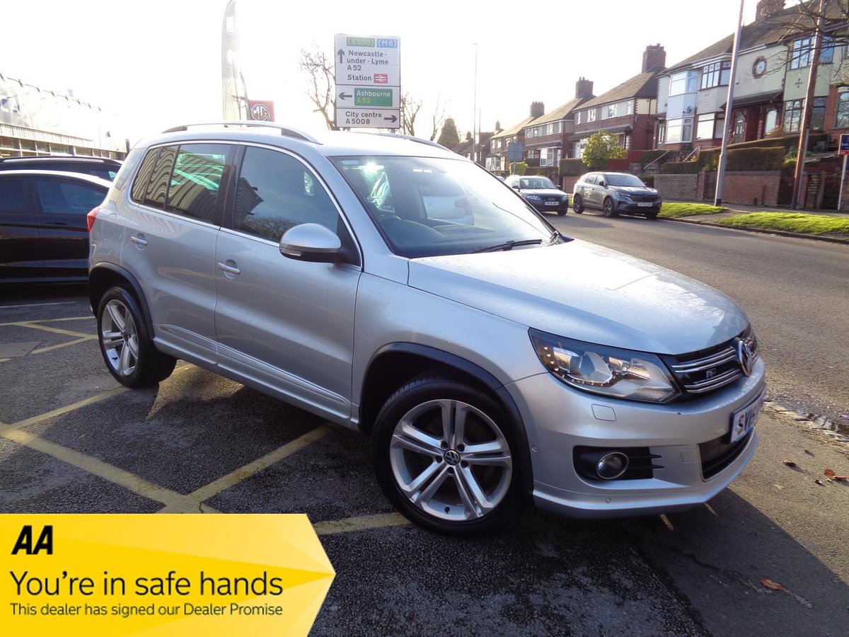 mjscarsales's tweet image. 2015 Volkswagen Tiguan 2.0 R Line TDI Bluemotion Technology 4MOTION 5d 139 BHP with 94790 miles. Very nicely presented Tiguan R Line 4 Motion Bluemotion Tech finished in Reflex Silver Metallic, full history &amp;amp; very large specification,£9866 with details mjscarsalesltd.co.uk/detail_page.ph…