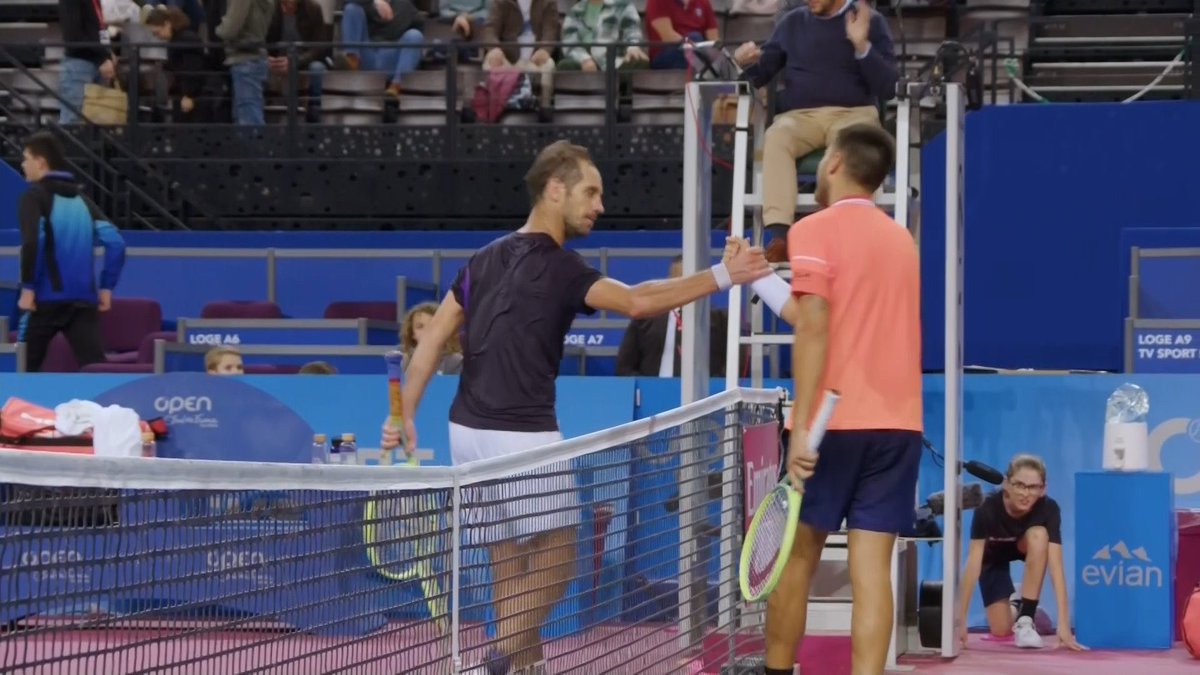 jmgmoron's tweet photo. ¡QUÉ VICTORIA, PABLITO!

Metiéndose en el cuadro principal desde la fase previa, Pablo Llamas acaba de conseguir la mejor victoria de su carrera hasta ahora al ganar a Gasquet en Montpellier.

Ojalá que este sea su año. Viene creciendo mucho en los últimos 12 meses. https://t.co/DNrxnGbEde