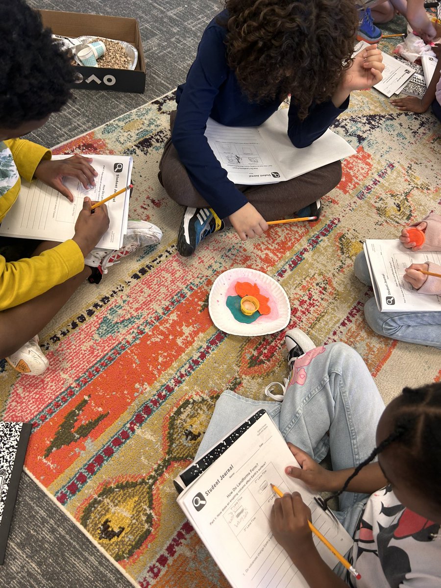 ms_campbelledu's tweet photo. This week, we have been exploring the rapid changes that happen to the Earth’s surface. Earthquakes, Volcanoes, and Landslides... Oh My!@Robertson_Elem #robertsonU #RobertsonUbuntu https://t.co/zohkJVzLKn