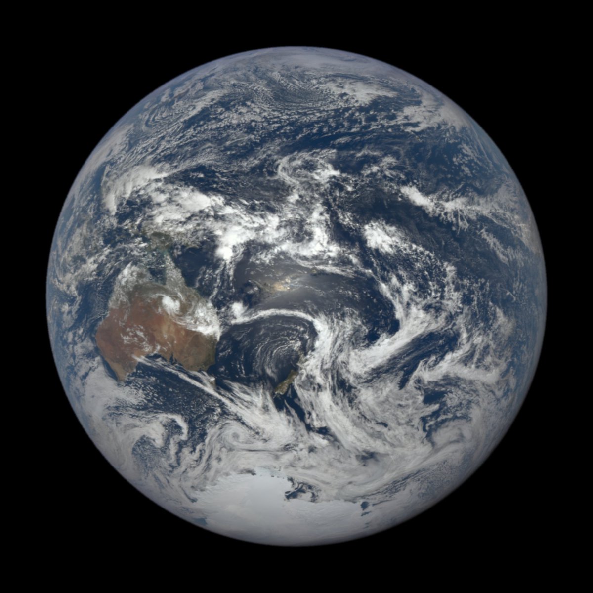 NASAAPIBOT's tweet image. This image was taken by NASA&apos;s EPIC camera onboard the NOAA DSCOVR spacecraft at 2024-01-29 00:50:27
Longitue: 173.884277 | Latitude: -23.649902
Position of satellite (X, Y, Z): 899474.150771, -899131.078901, -559899.685523