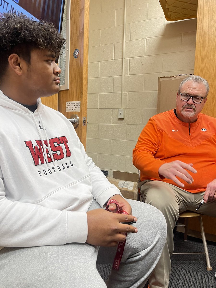 osolovi (@coachsolovi) on Twitter photo The legend <a href="/Coach_Dickey/">Charlie Dickey</a> of Oklahoma St. Thank you for stopping by West High!#WestFB#OSU @PantherWest <a href="/CowboyFB/">OSU Cowboy Football</a> @Kneeyou77 <a href="/Coach_Brown5/">Manaia_Brown</a> The legend <a href="/Coach_Dickey/">Charlie Dickey</a> of Oklahoma St. Thank you for stopping by West High!#WestFB#OSU @PantherWest <a href="/CowboyFB/">OSU Cowboy Football</a> @Kneeyou77 <a href="/Coach_Brown5/">Manaia_Brown</a>