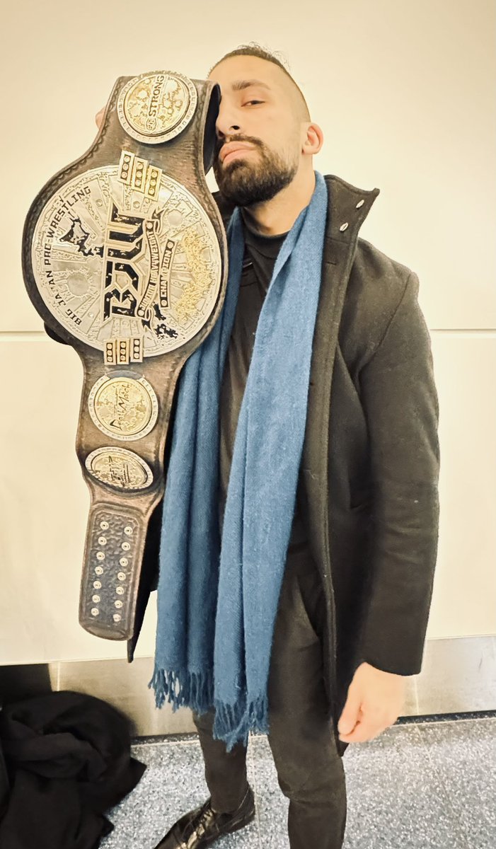 bjw_nacs's tweet photo. カラが帰国致しました✈️
STRONG-Jのベルトが海を渡ります
日本に帰ってくるまでは、悪くとらえずこのベルトに注目が集まるような活躍をカラに
期待したいと思います
"世界の戦士"の挑戦を待ってます
そしてこれからは"ジュニア"という言葉ではなく彼らのウエイトの共通言語は #StrongJ だ!
#bjw https://t.co/eKFldczk3T