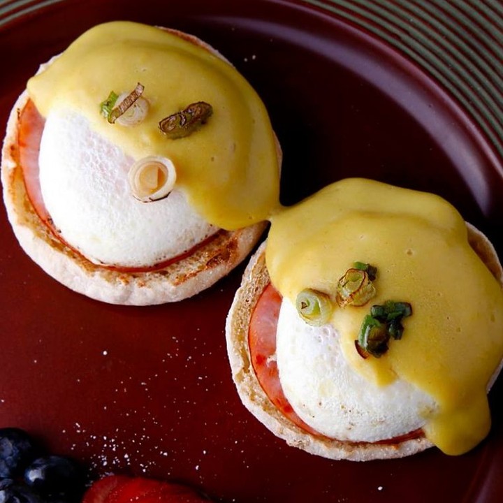 Traditional organic egg benedict!

Agoura Village Bakery is located at 5843 Kanan Road, Agoura Hills, California. We are open daily from 8:00 A.M - 3:00 P.M.

#agouravillagebakery #agourahills #agoura #agouracafe #weddingcakesideas #birthdaycakes #customizedcakes