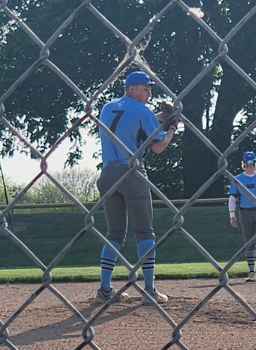 Sethhudson830's tweet photo. I'm excited to announce my commitment to further my academic &amp; my athletic career by playing baseball @GrandViewUniv!  Thank you to my coaches &amp; my family for all your support!   Proud to become a Viking!
#BeAViking @GVBaseball_   @KMASports https://t.co/RruaVqeEtz