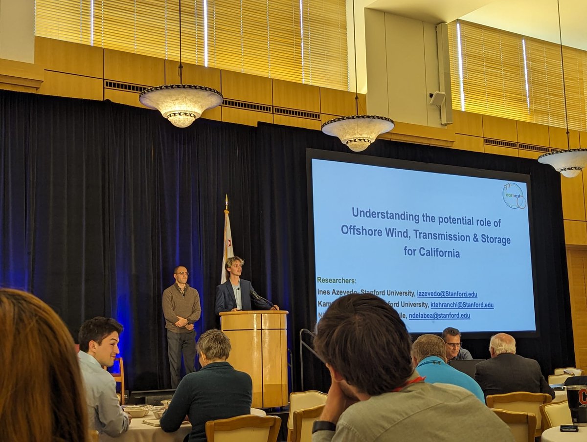 live from the EARNEST kickoff event where my awesome lab mates @kaambool and Nils are presenting