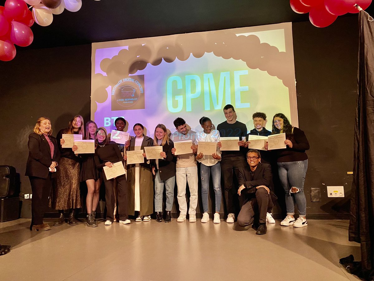 BERTHELOT1's tweet photo. En direct de la salle Pierre Mirat du Collège Berthelot pour la cérémonie de remise des diplômes BTS promotion 2023 🤩@BerthelotDigit2 @lycee_berthelot @actoulouse @DSDEN31 
Bravo aux étudiantes, aux étudiants et aux équipes pédagogiques du Lycée Berthelot 👏1/2 https://t.co/dVPtf5sGYj