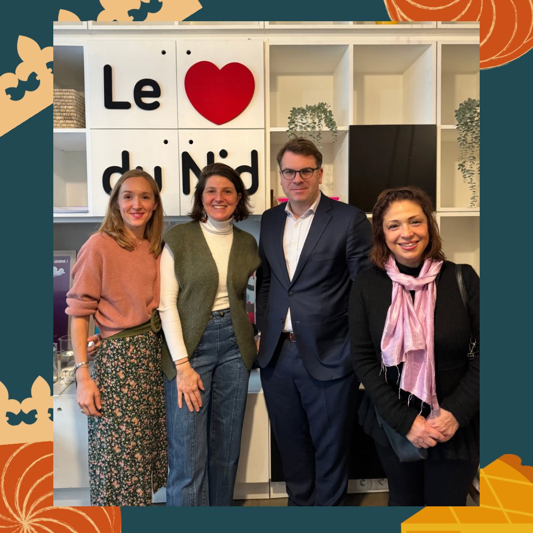 Un grand honneur ✨ d'avoir accueilli le Maire de Paris 17 <a href="/geoffroyboulard/">Geoffroy Boulard</a> et <a href="/AlineBessis/">Aline Bessis</a> autour d’une Galette des Rois 👑 aux Portes Ouvertes 🚪de notre local ! 

Nous avons eu l'opportunité de partager notre mission et nos valeurs 🐥.

#TombeeduNid #LeCoeurduNid #maire #merci