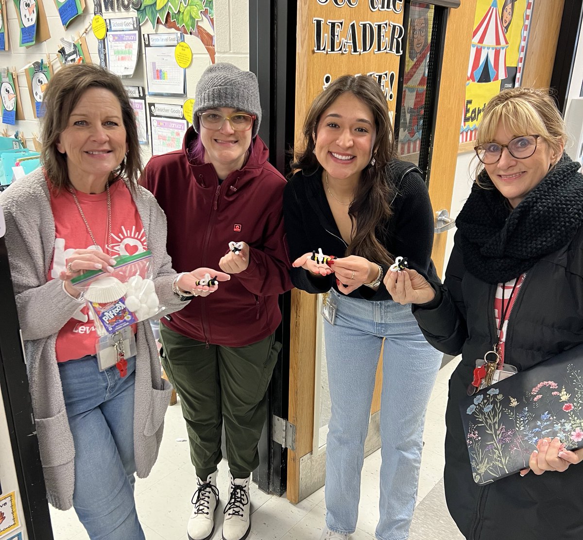 liz_duban's tweet photo. These BEE-utiful ladies are ready to model pollination with their 2nd graders! 🐝 🌸@cre2nd @LISDScience #TimeforScience https://t.co/IKxmrZUpvY