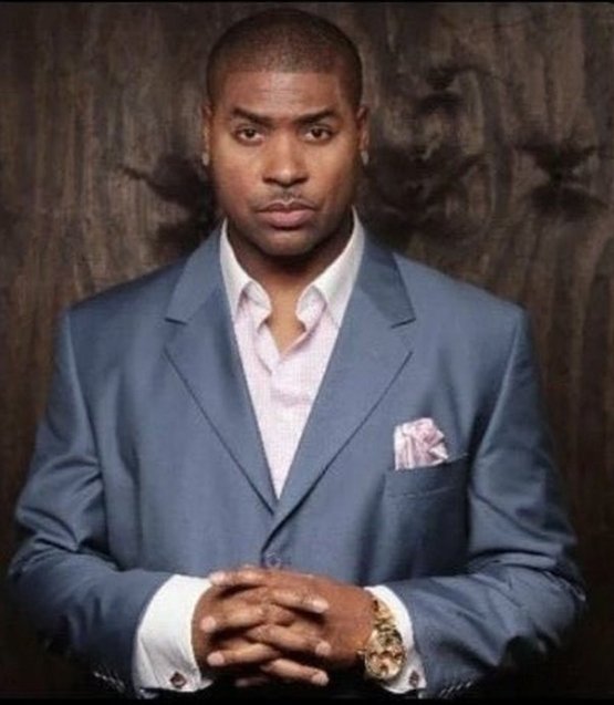 Me when the artist I really like opens up comms