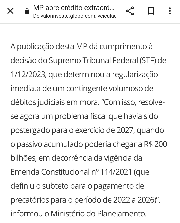 A Emenda Constitucional 114/2021 deu calote em parte dos precatórios, dívidas já julgadas pela justiça e que o governo precisa pagar, adiando o pagamento para 2027.

Com a antecipação para 2023, Haddad conseguiu reduzir a dívida de 200 bilhões para 93 bilhões, evitando o acúmulo