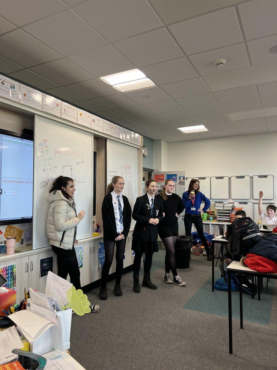 QHS Modern Languages tweet media