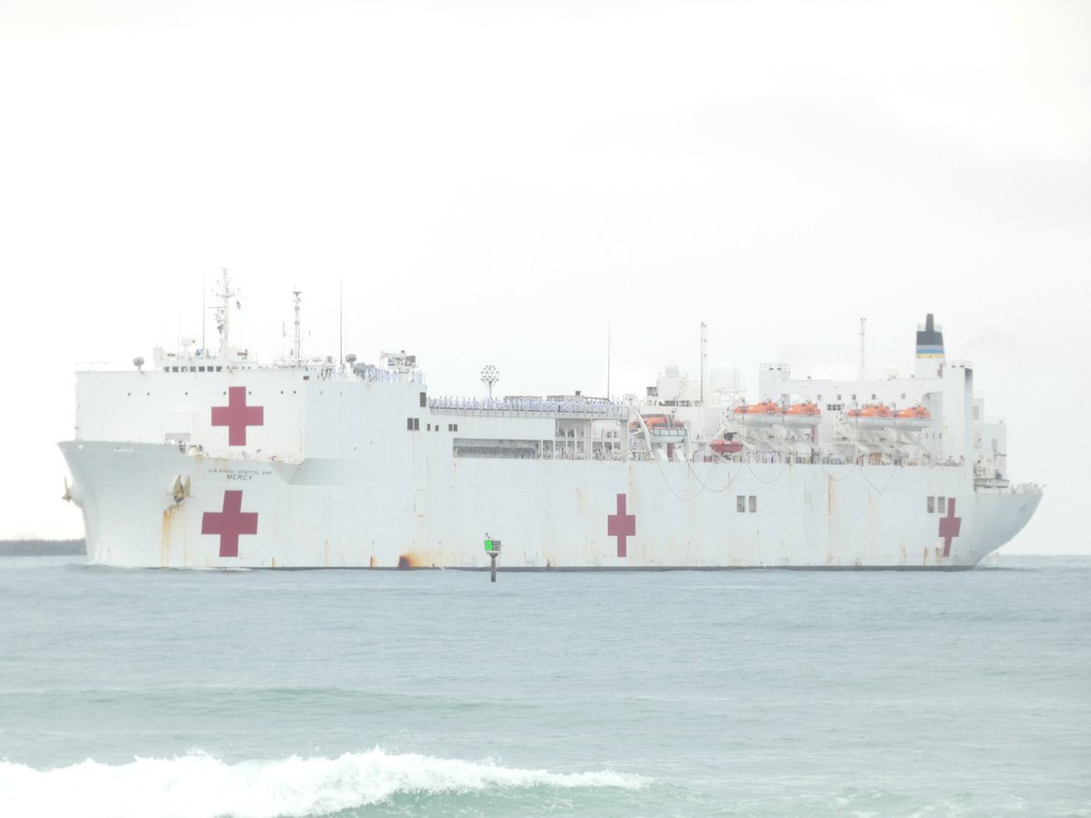 USNS Mercy (T-AH-19) Mercy-class hospital ship coming into Pearl Harbor, Hawaii - January 30, 2024 #usnsmercy #tah19