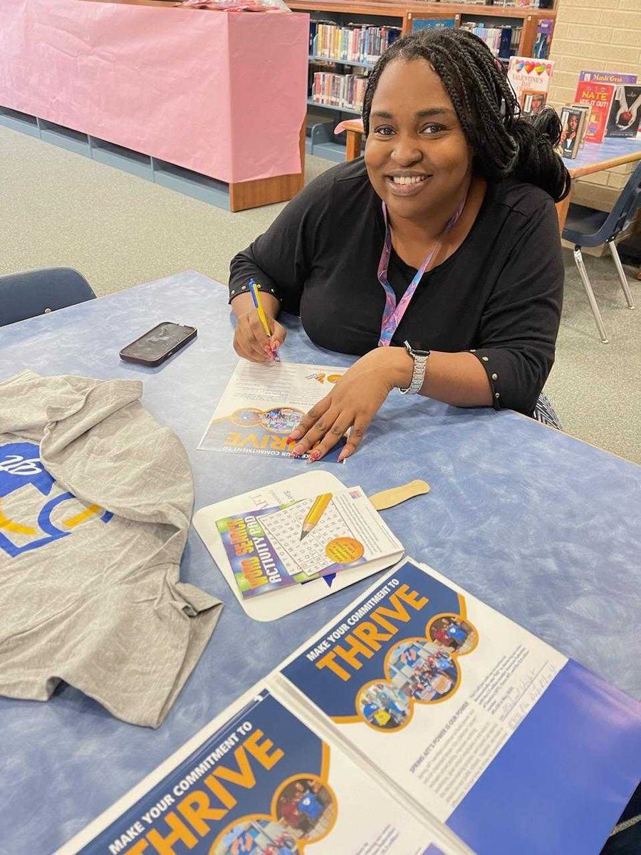 Claughton Middle School is on a roll! Chair Yolanda Merritt and Co-Chair Michael Wright spreading the word about our charter campaign and recruiting new members! If you haven't signed your charter yet reach out to us at info@springaft.org