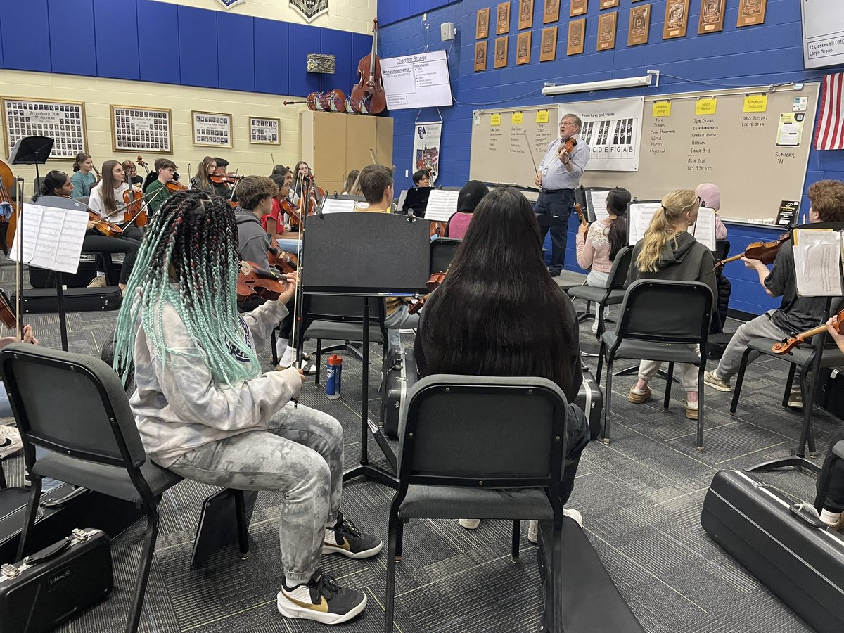The PHS orchestra program received funding from the Perrysburg Schools Arts Council to bring in a guest clinician this week to work with all of the high schools orchestras. Guest clinician Bill Bitter taught orchestra at Highland High School in Gilbert Arizona for over 40 years.