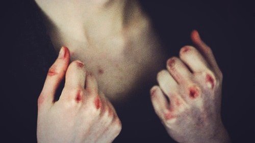 || Solo - 𝙹𝚘𝚞𝚛𝚗𝚊𝚕 𝙴𝚗𝚝𝚛𝚢: 01.30.2024 || 

What's A Girl To Do - Bat For Lashes 
 
— 𝘛𝘩𝘦𝘯 𝘐 𝘢𝘴𝘬 𝘺𝘰𝘶 𝘯𝘰𝘸, "𝘞𝘩𝘢𝘵'𝘴 𝘢 𝘨𝘪𝘳𝘭 𝘵𝘰 𝘥𝘰?"

(Trigger Warning: Contains depictions of abuse and unsettling thoughts.)