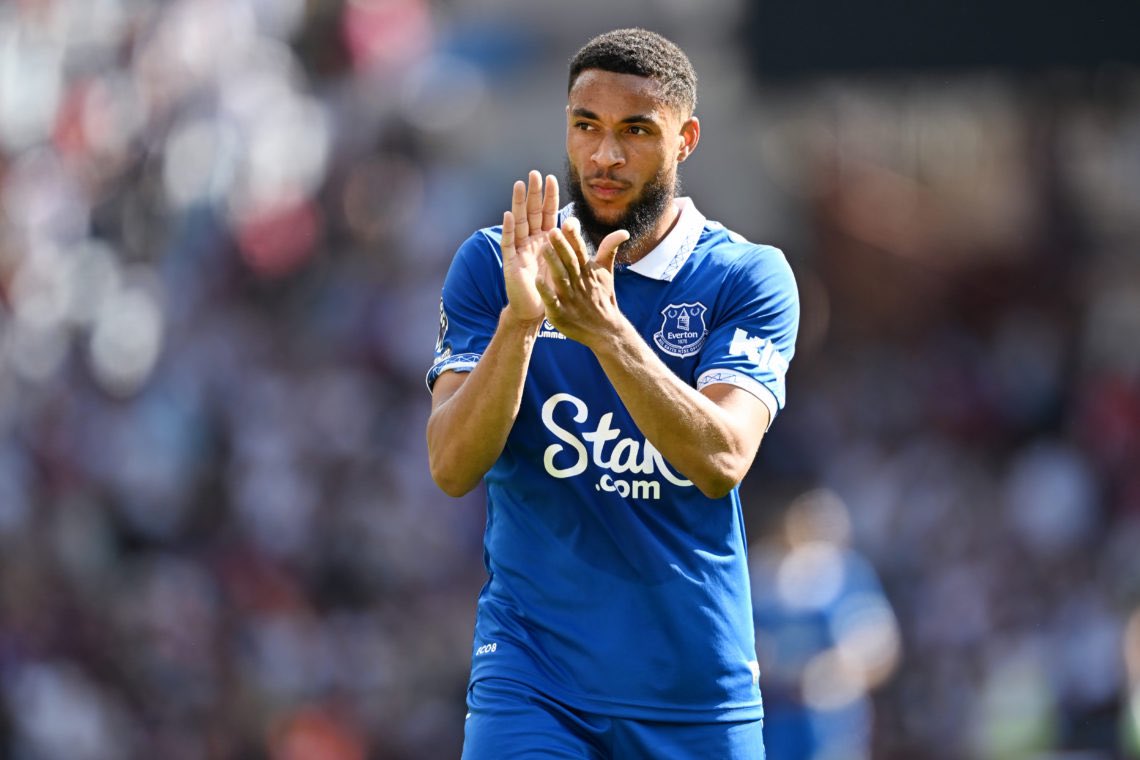 ElBobble's tweet photo. Everton Manager Sean Dyche hands starts to Ben Godfrey, Arnaut Danjuma and Ashley Young for the trip to Fulham this evening. Amadou Onana misses out with injury whilst Nathan Patterson and Beto both drop to the bench 🔵 https://t.co/LnVpqDnpiO