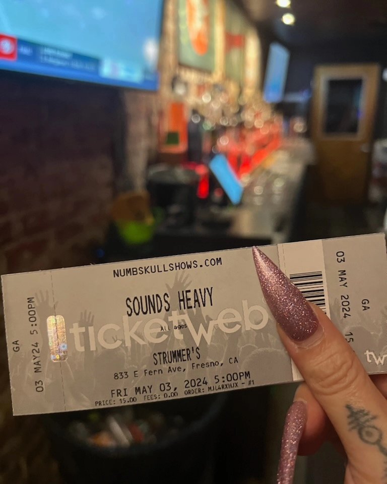 radmusicOF's tweet photo. Yooooo!! Physical tickets for #SoundsHeavy are now available at the @StrummersFresno bar! Which means no fees. Bar opens at 5pm. Grab em while they last!
#rad #radmusic #Fresno #strummers @NumbskullShows #metal #metalcore #deathcore #hardcore
https://t.co/c172S3vKJl https://t.co/eO7rJthgka