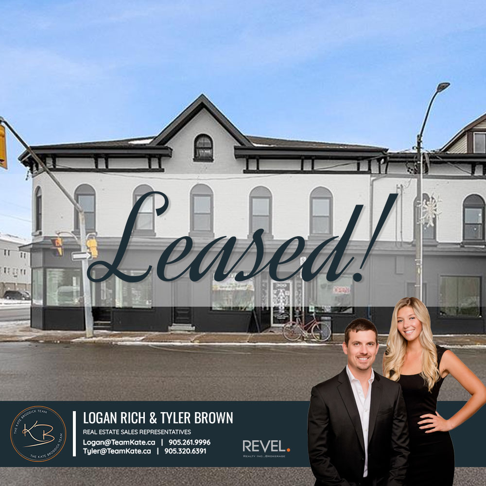 TeamKateAgents's tweet photo. #Leased! Congrats to #AgentLogan & #AgentTyler's investor client, who they brought together with #AgentLogan's commercial tenant at 298 Colborne St, Unit 306! #RealEstate #Brantford
Revel Realty Inc. - The Kate Broddick Team
Logan Rich - Sales Rep
Tyler Brown - Sales Rep https://t.co/T6GGJk0PCU
