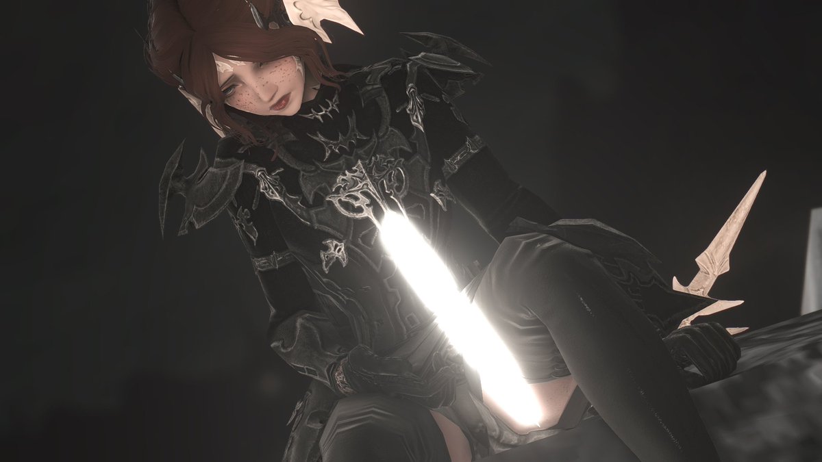 dearly_bb's tweet photo. • did I ever mean anything? • 

#BioB #LeafPoses #EorzeaPhotos #ffxivaura #FFXIVScreenshots #CandleBlooms https://t.co/uwSyjTp0UB